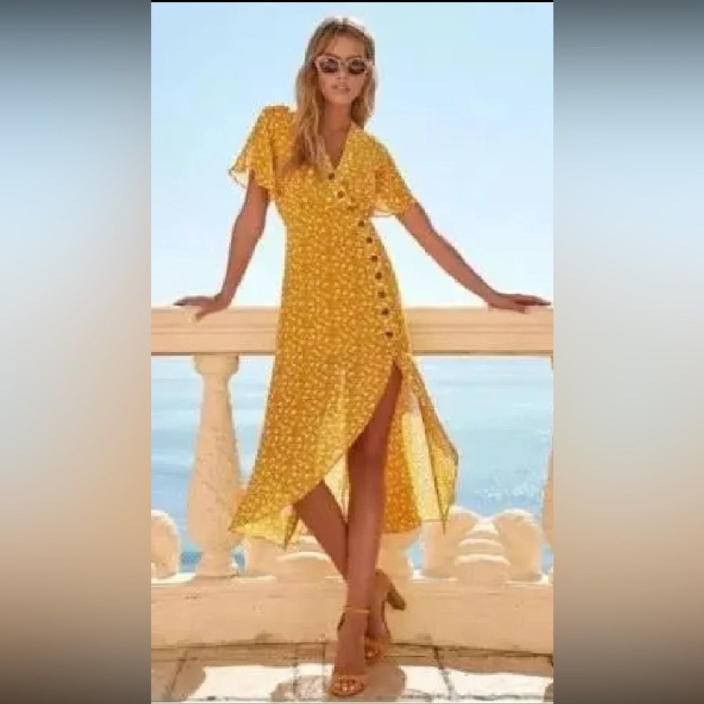 Lulu's Yellow Midi Dress Size XS